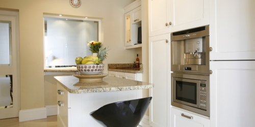 HOUSE-WHITE-BESPOKE-KITCHEN-C